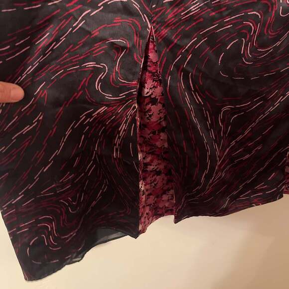 Amanda Smith Silk Midi A-Line Skirt Geometric Black Red Pleated Inserts size 16 - Picture 3 of 8